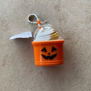 Bath & Bodywork’s Pumpkin Latte Pocketbac Holder 2022